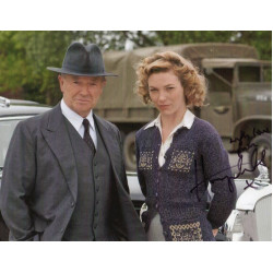 Honeysuckle Weeks as Samantha Stewart in Foyles War Signed 10x8 Col Photo Autographed